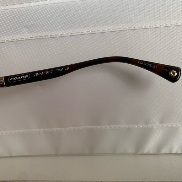 EUC Coach Sienna Tortoise Brown Round Sunglasses with Hardcase - Picture 9 of 9